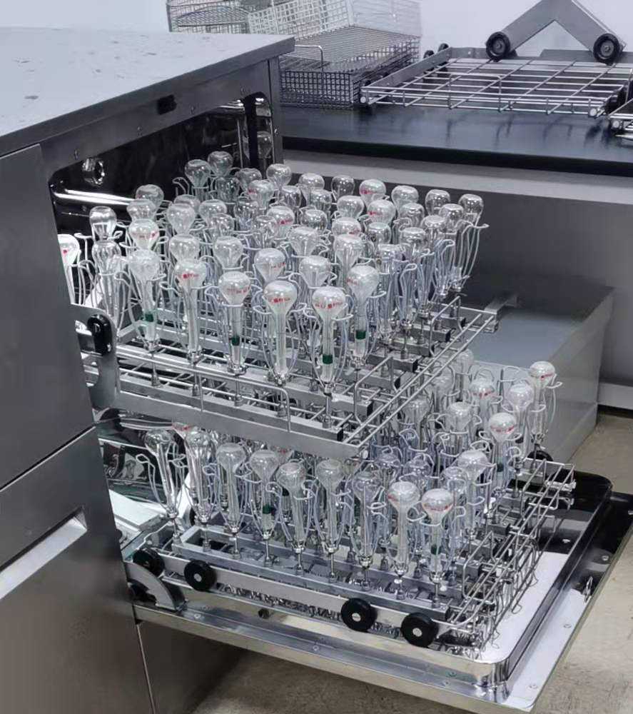 一位實驗室自動洗瓶機用戶自述，為什么選擇喜瓶者？